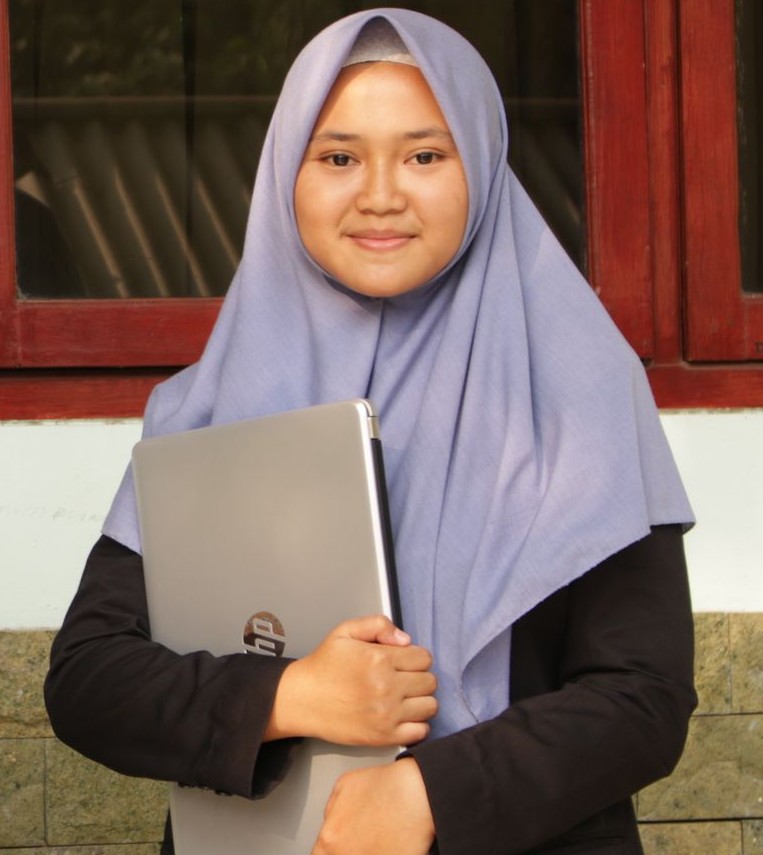 Dewi Lestari